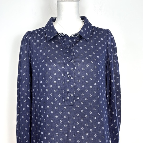 Lily Pulitzer Navy Blue and White Davie Button Print Shirt Dress. Size 6. - Picture 2 of 11